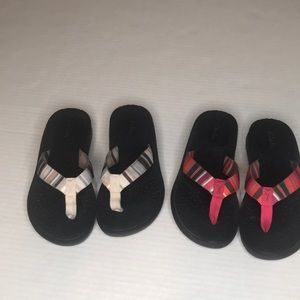 Bundle -Clark’s flip flops